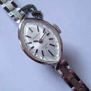 VINTAGE LADY SEIKO SOLAR,RUN GREAT